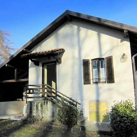 Peaceful Farmhouse In Verbania With Garden Villa Exterior photo